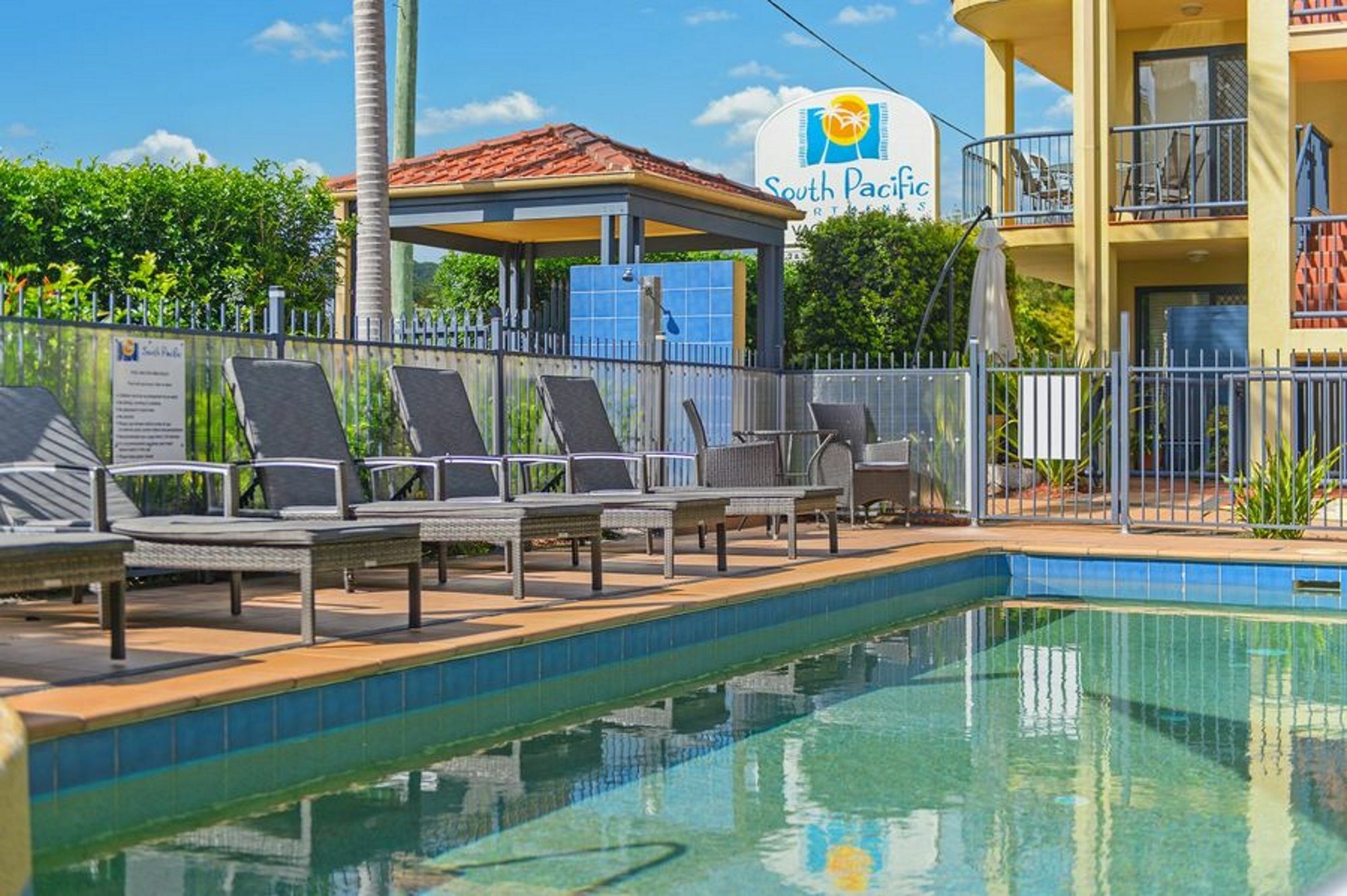 South Pacific Apartments Port Macquarie Eksteriør bilde